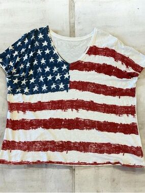 Women’s American Flag Short Sleeve Tee - Red, White & Blue 2X EUC